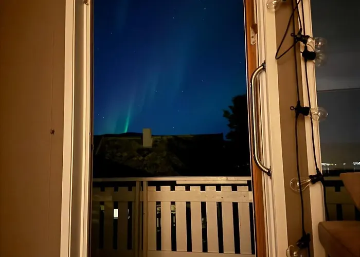 Arctic Serenity Feriehus *